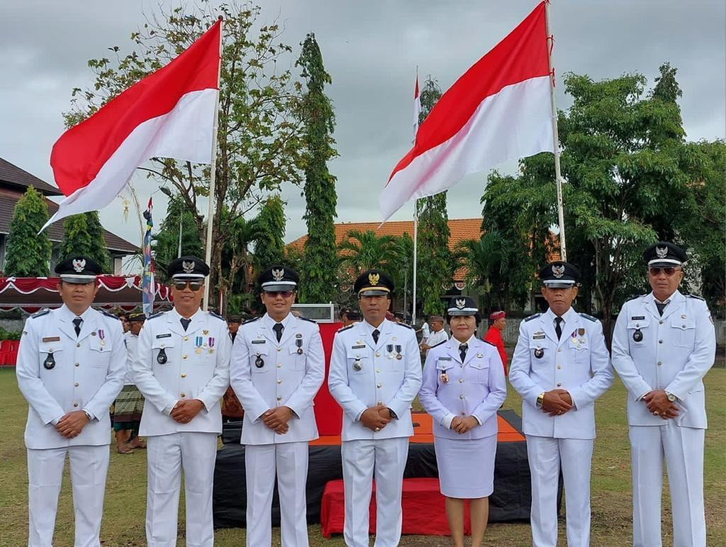Pengibaran Bendera 17 Agustus